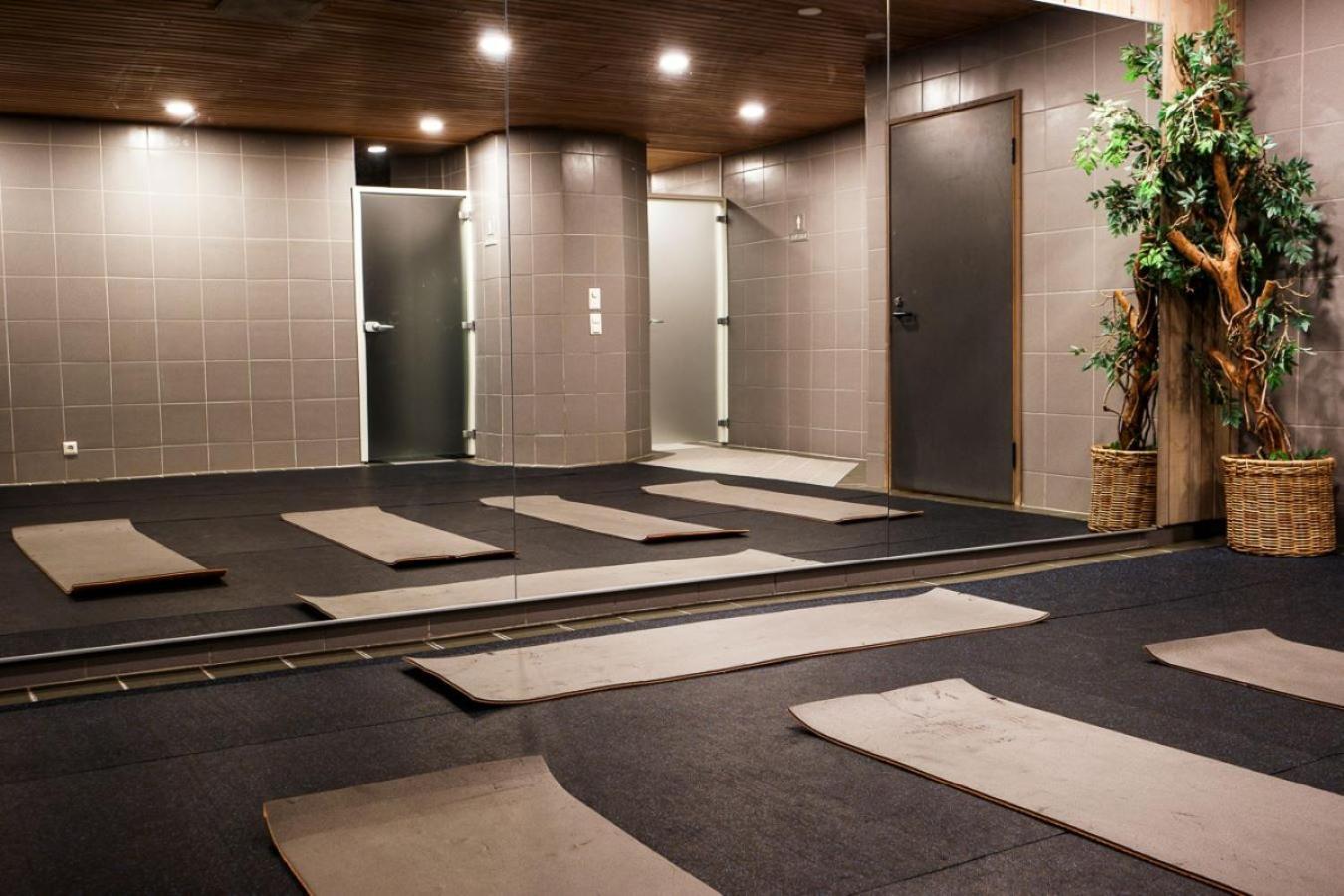 Ski-Inn Hotel Pyhaetunturi Ngoại thất bức ảnh