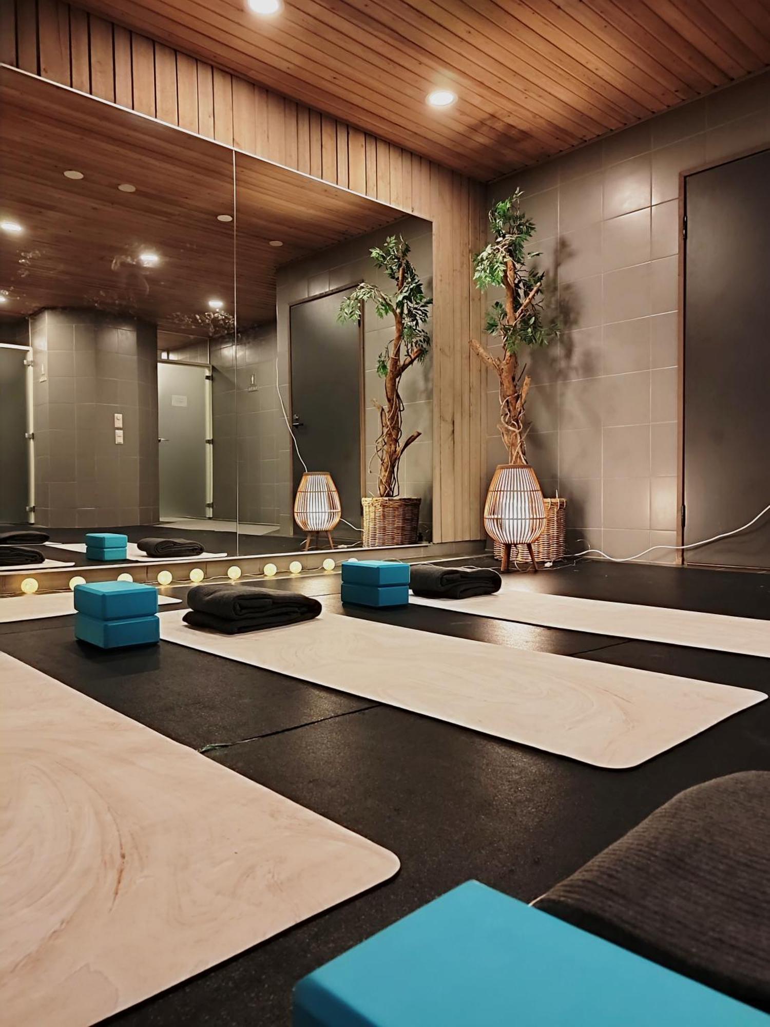 Ski-Inn Hotel Pyhaetunturi Ngoại thất bức ảnh